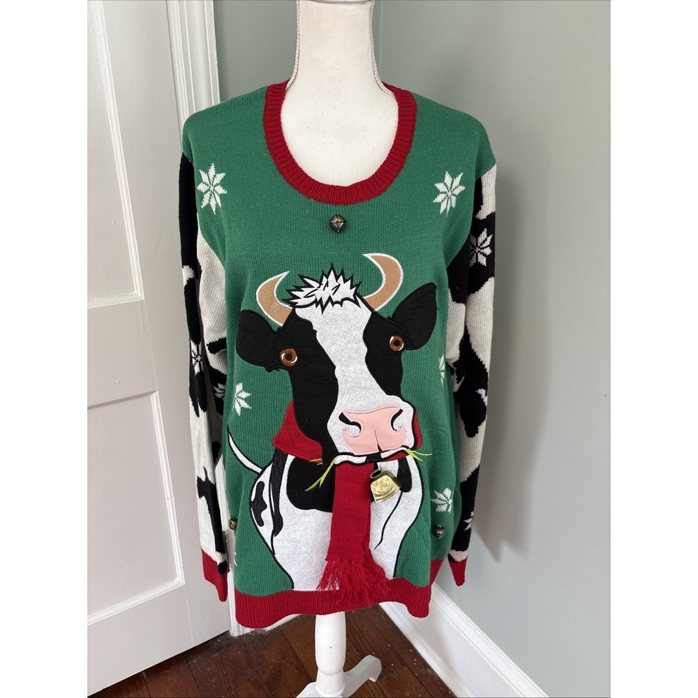 NWT Cow Ugly Christmas Sweater Size XXL Bell‎ Scarf Holiday Jolly Snowflake
